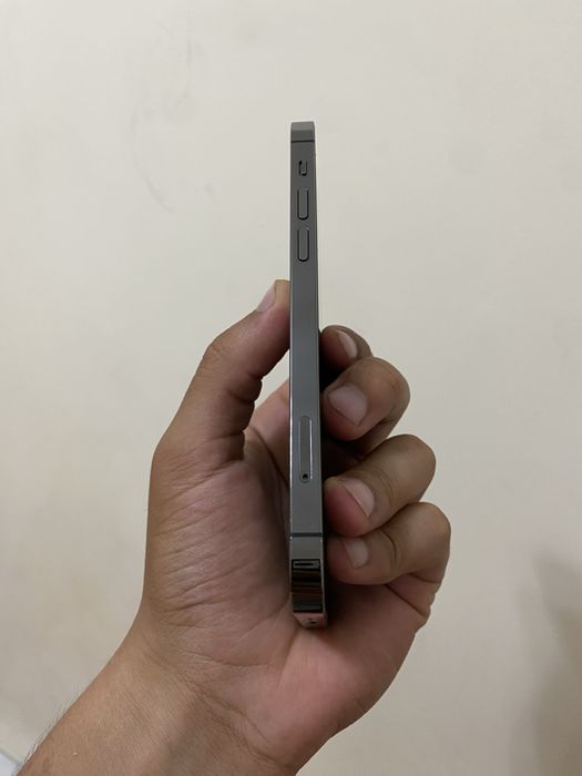 Iphone 12 pro sotiladi sroshni