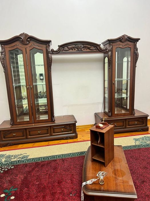 Продаётся мебельный гарнитур