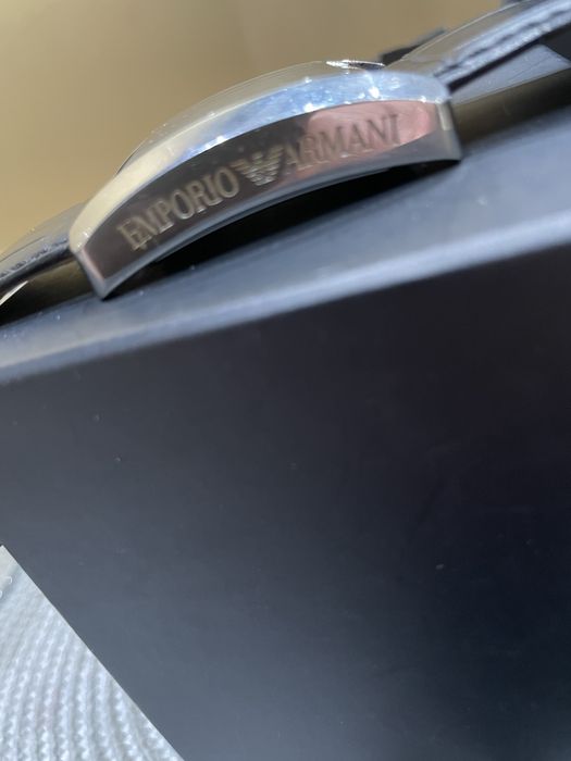 Emporio armani часовник