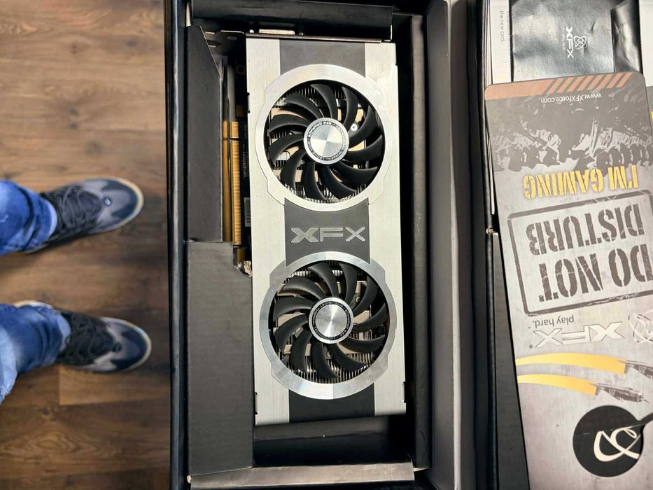 AMD XFX Radeon HD 7850