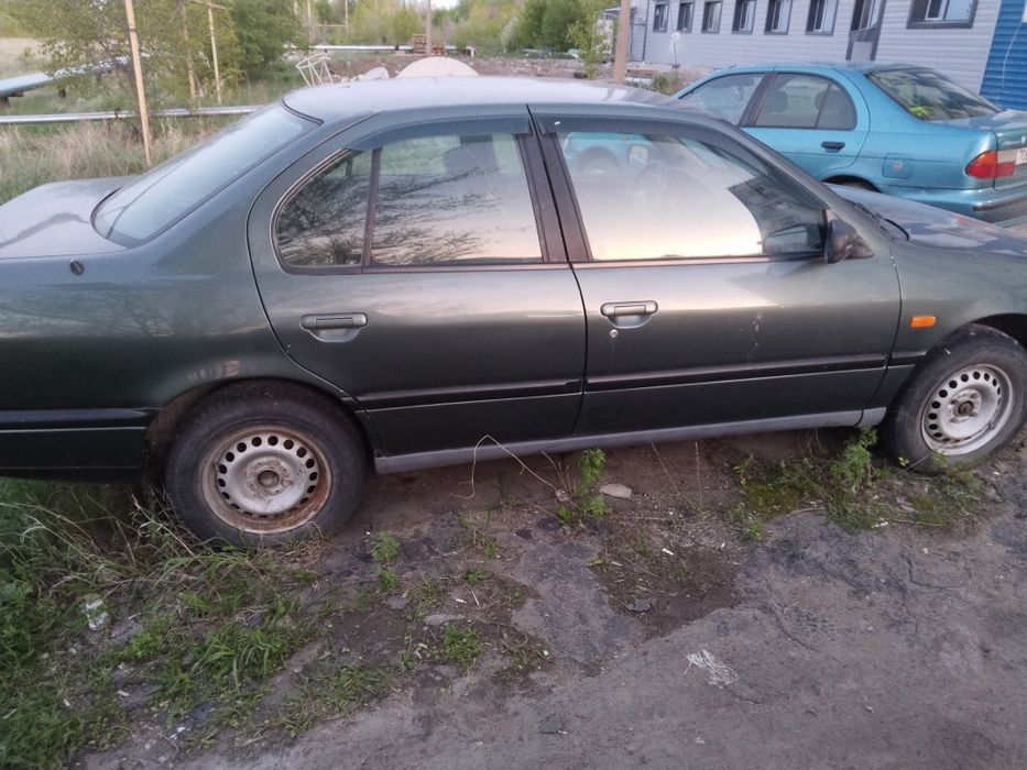 Продам машину Ниссан Премьера P10
