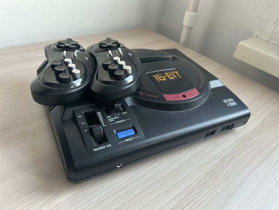 SEGA 16-bit старый приставка