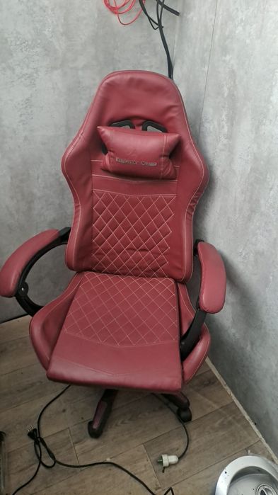 Продам компьтерное кресло