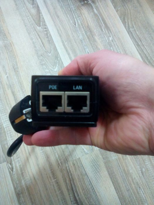 Кабел за Интернет с представка