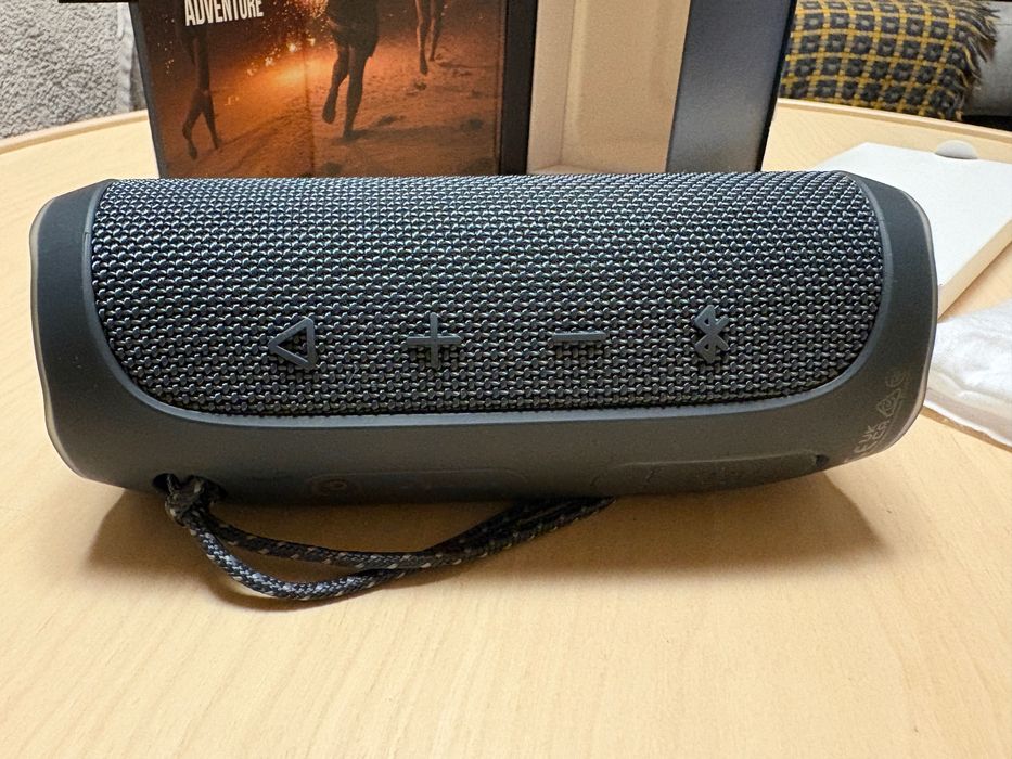 Boxa portabila JBL Flip Essential 2