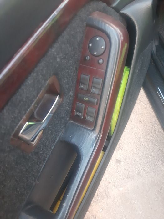 Ауди в 4 универсал