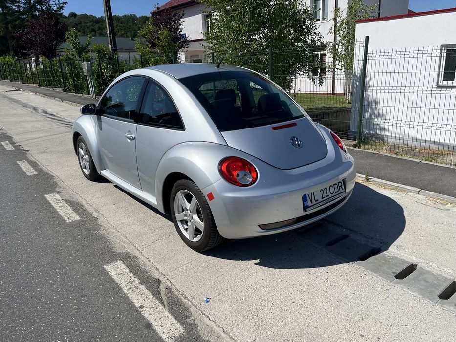 Volkswagen NewBeetle