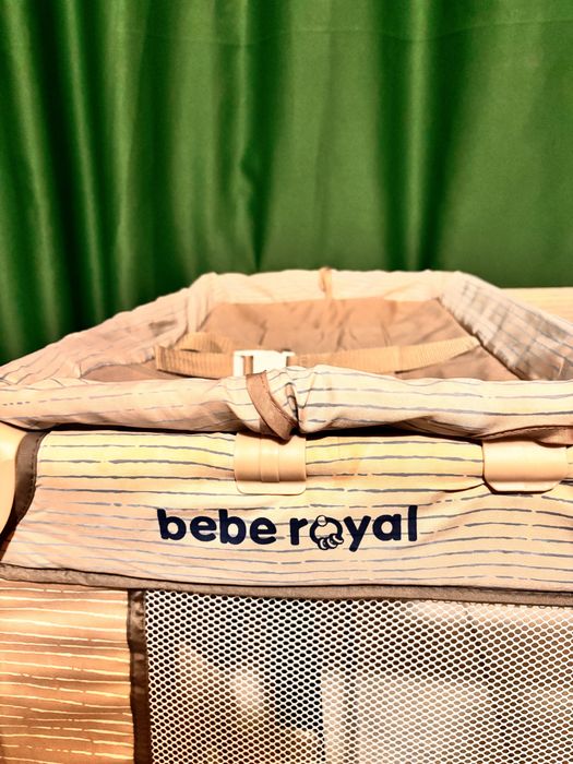 Pătuț pliabil Bebe Royal 120x60 cm, cu masă de înfășat și nivel pentru nou-născut
