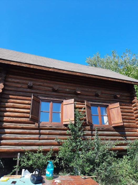 Pentru relocare: Casă din lemn rotund 60mp P+M+balcon