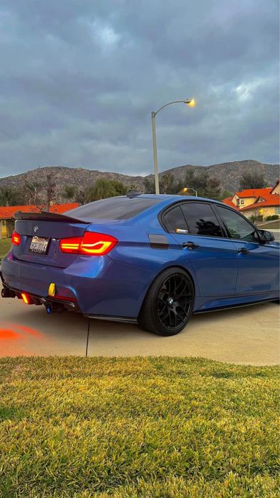 Difuzor ornament evacuare bara spate  BMW F30 F31 Tobe 335d 335i style