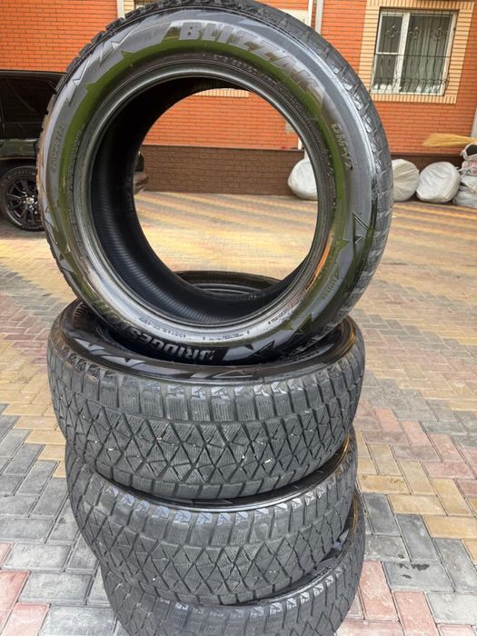 Продам зимние шины