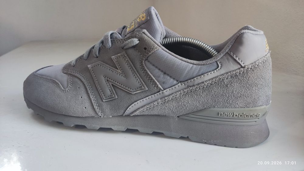 "New Balance"  996