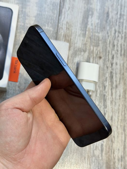 Iphone 15 Pro Max 256 GB - 100 % Battery Health  Като Нов