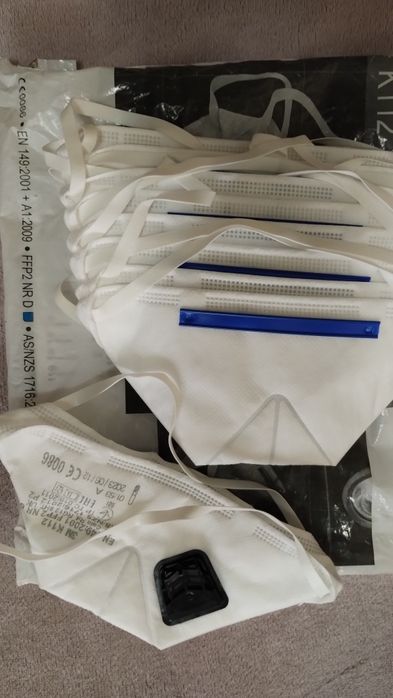 Маска респираторная