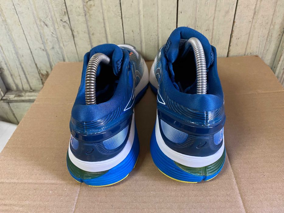 ''Asics GEL-Nimbus 21''оригинални маратонки 40.5 номер