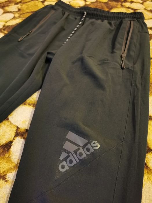 Pantaloni Adidas Slim S hoka adidas salomon on cloud saucony nike