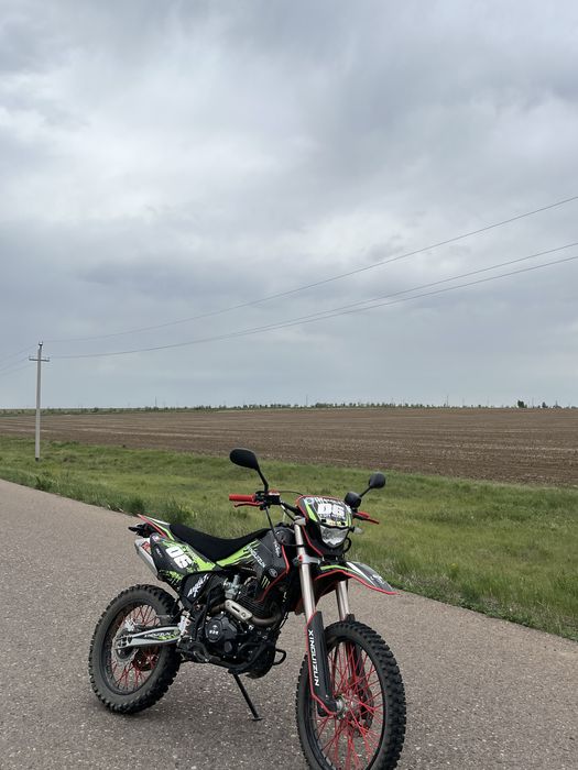 Мотоцикл xinguizun 300