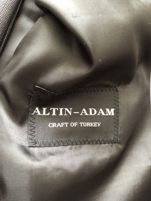 Продам костюм