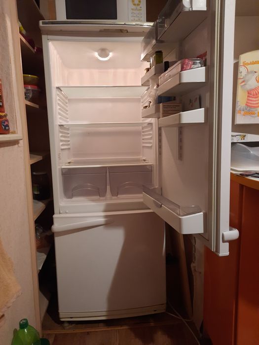 Холодильник Атлант двухкамерный