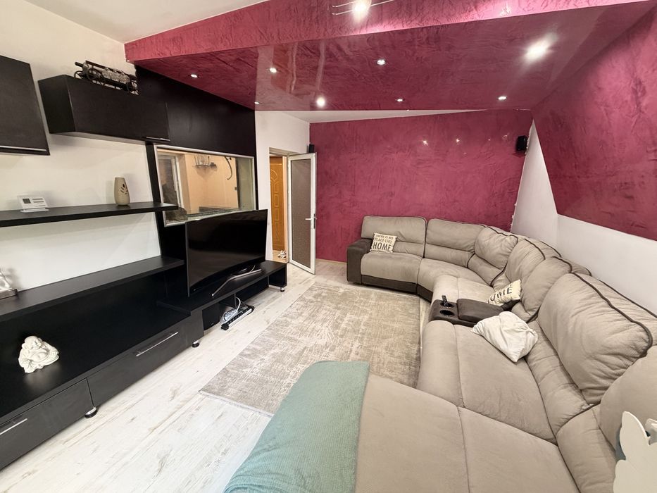 Inchiriez apartament 3 camere ostroveni