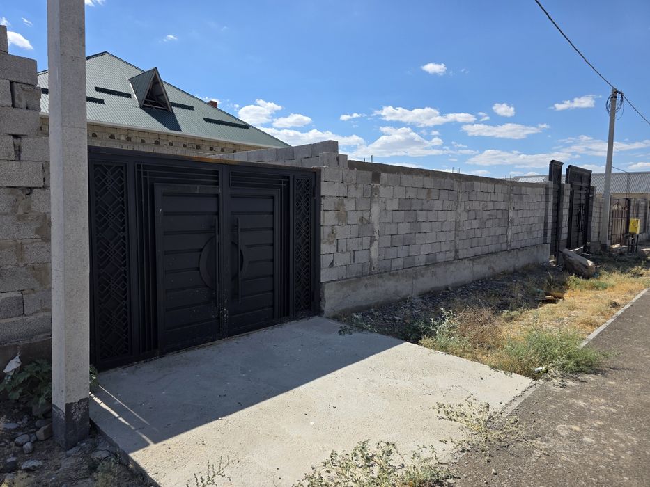 Улкен уй сатылады 17/14