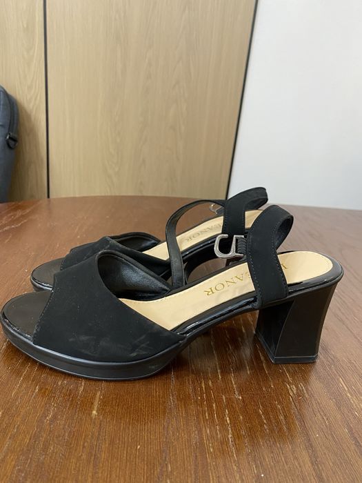 Туфли женские