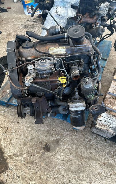 Motor fara anexe Volkswagen VW Passat B3