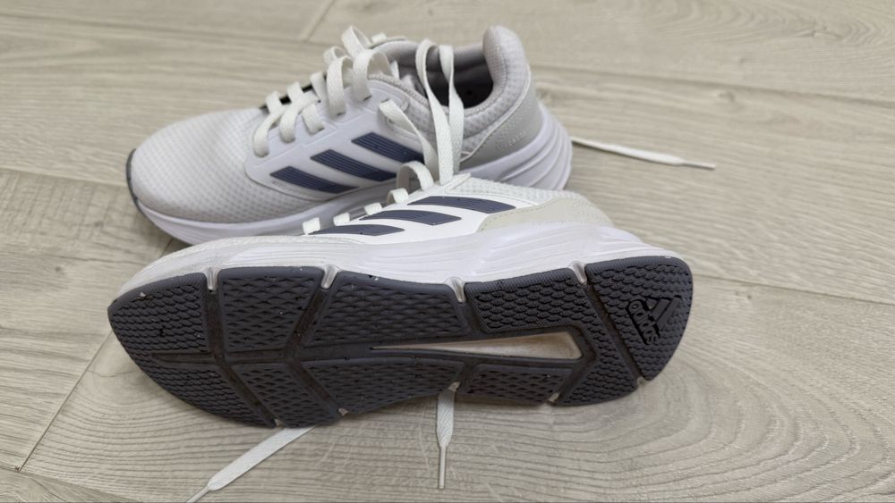 Кроссовки Adidas оригинал