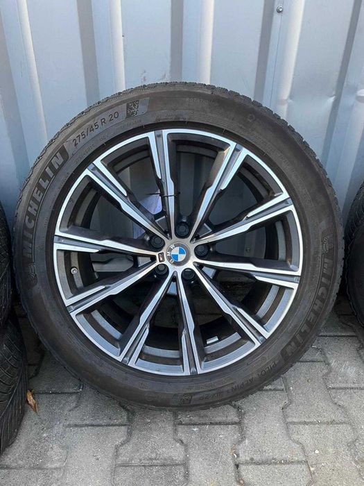 Set 4 roți BMW originale – Jante + Anvelope Michelin iarnă – 20”