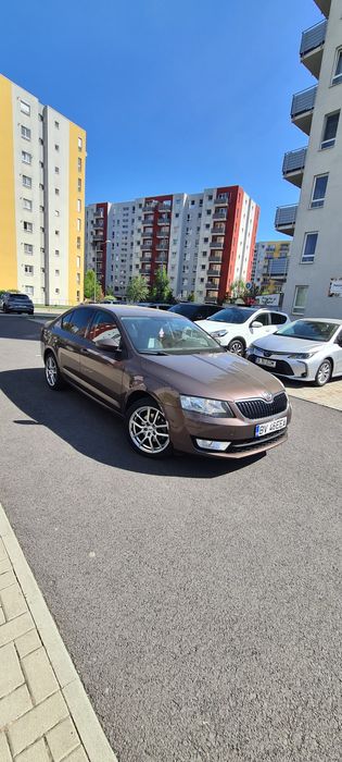 SKODA Octavia 2013 — imagine 3