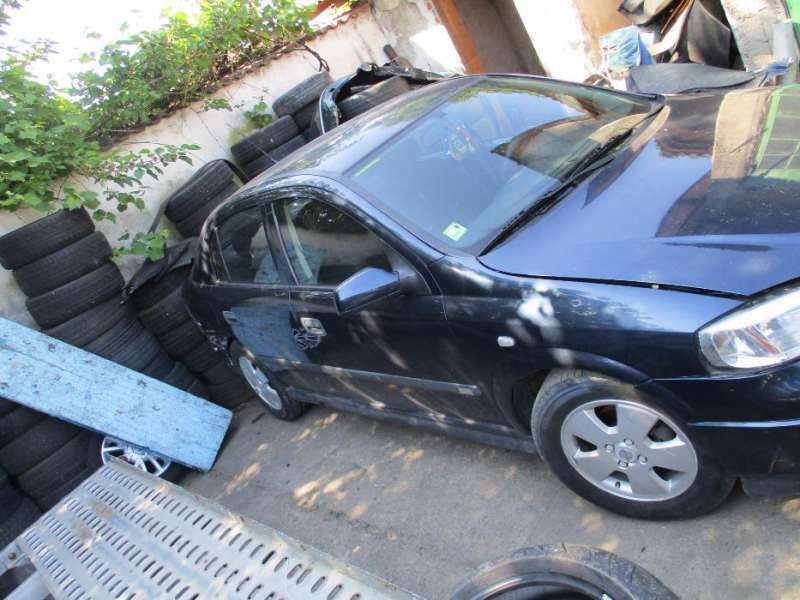 Opel Astra G 1.7 DTI НА ЧАСТИ 2бр.