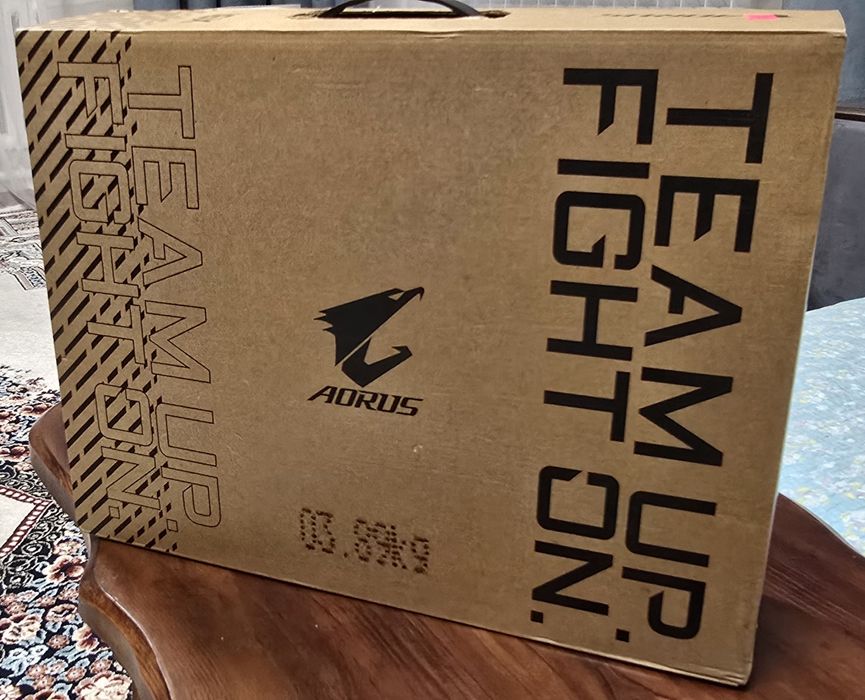 GIGABYTE 16X RTX 4070/i7 14650 HX