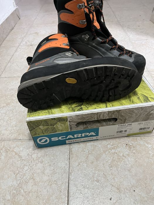 Scarpa high boots