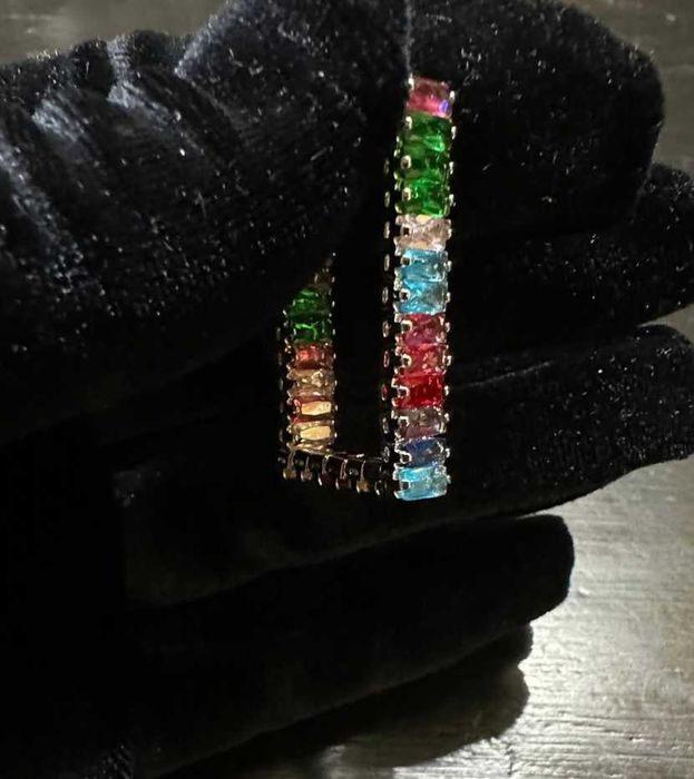 Висок Клас Бижута Обеци, гривни колиета