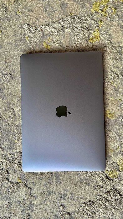 MacBook m1 pro 13-inch