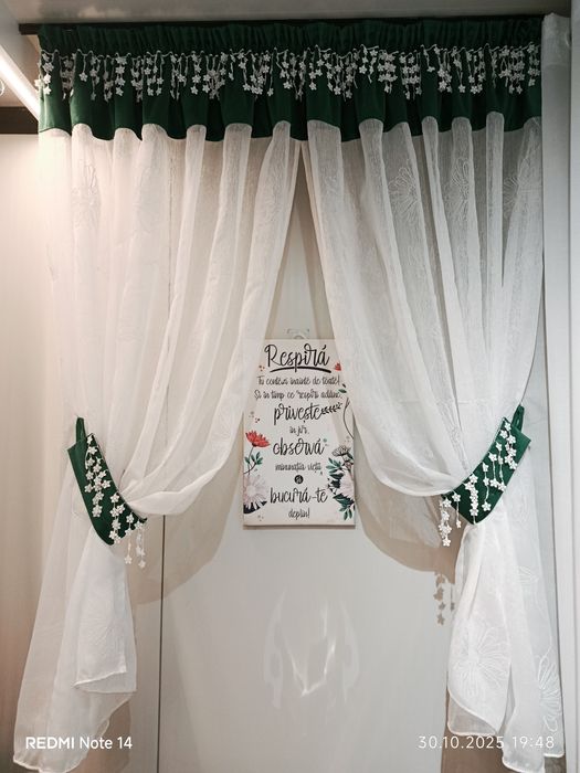 Perdele și draperii la comanda!