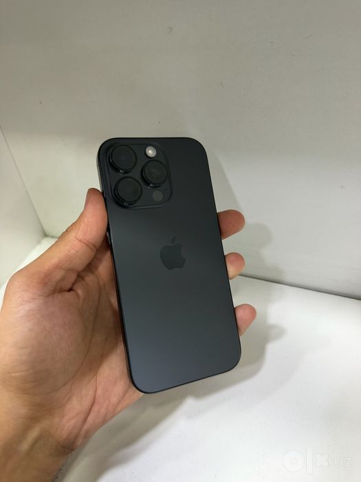 Iphone 16 pro black