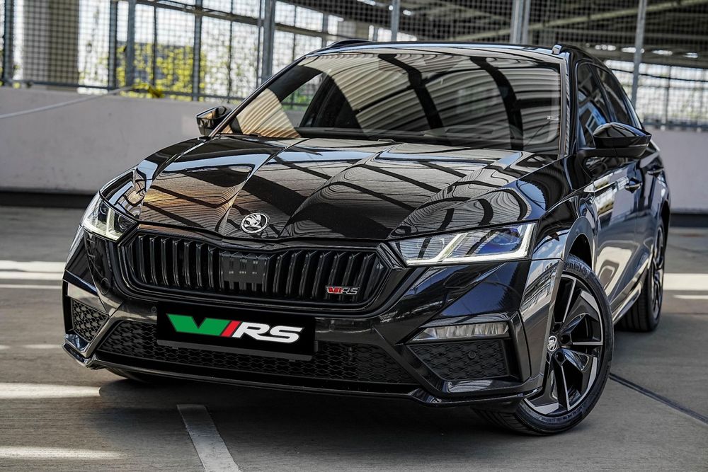 Skoda Octavia RS // Plug in Hybrid // Canton