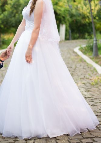 Vand rochie mireasa 2 in 1