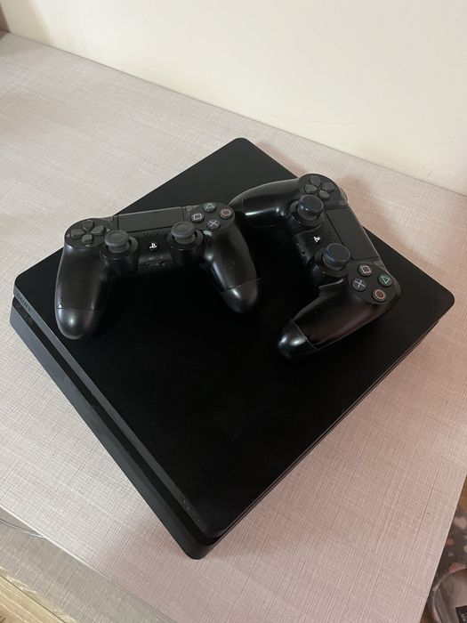 PlayStation 4 500GB