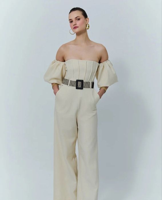 Чисто нов гащеризон с етикет- размери : S/M/L