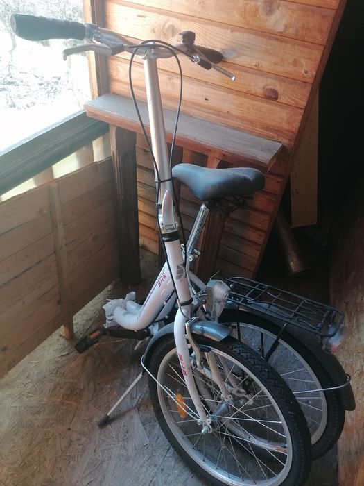Vând bicicleta pliabila Dhs  folding