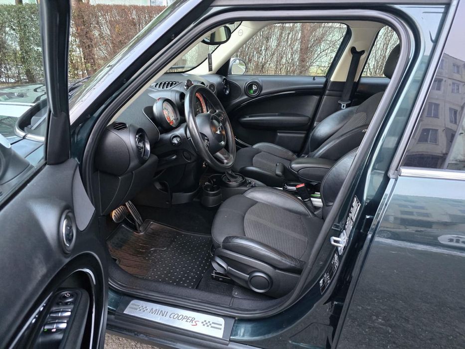 Vand/schimb Mini Countryman all4SD R60 (stare perfecta de functionare)