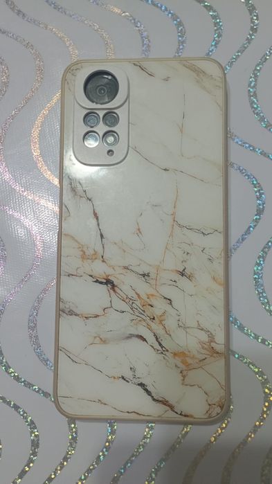 Срочно продам телефон