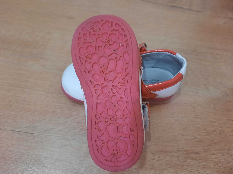 Детские туфли для девочек