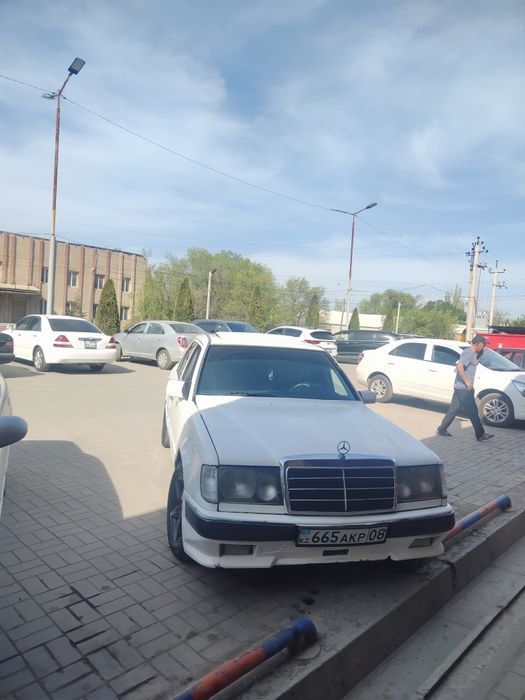 Продаю мерс или обмен на пассат седан