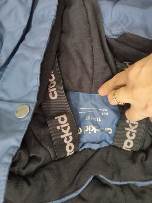 Продам комбинезон для мальчика