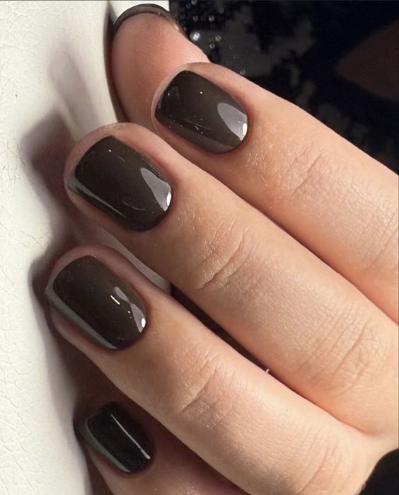 Наращивание ногтей маникюр,педикюр