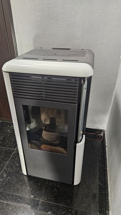 Пелетна камина Edilkamin Idropoint 11.5 kW