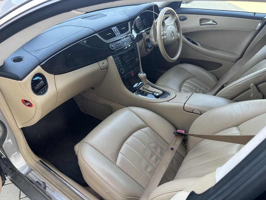 Vând Cls 350 benzina